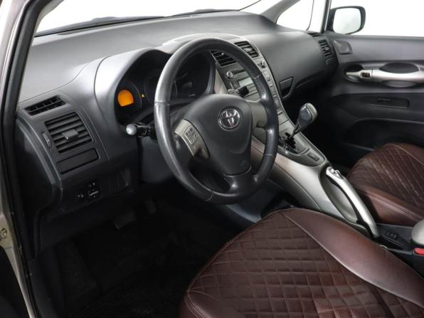 Toyota Auris I с пробегом 2008 года, цена 577 000 рублей, 323479 км, хэтчбек, Автокод Объявления
