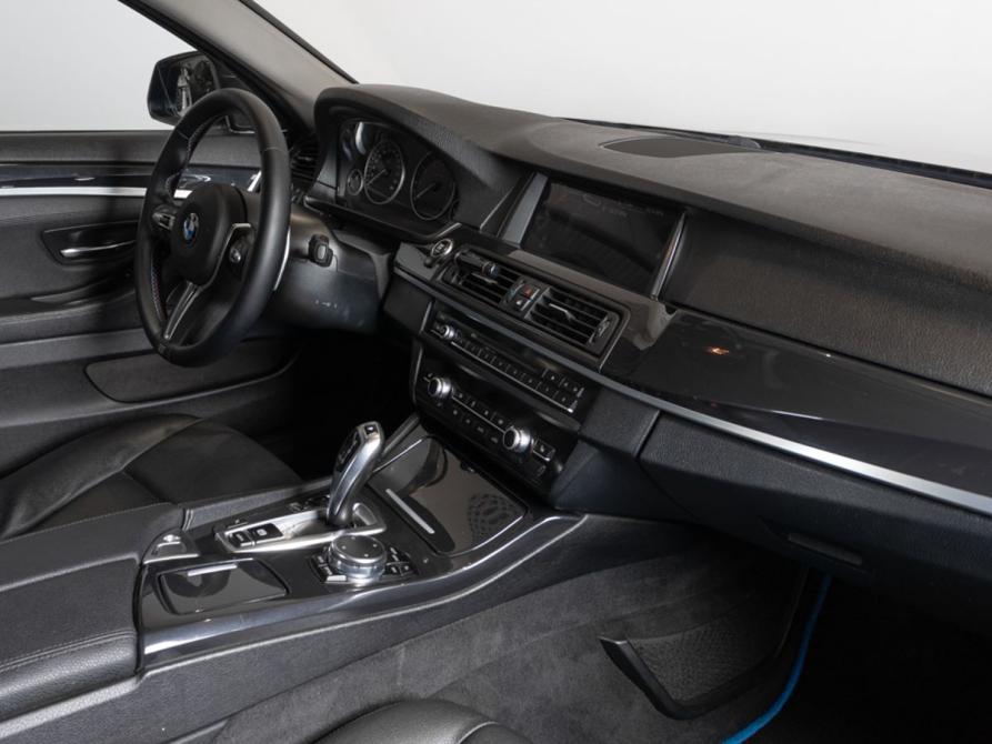 BMW 5 серии VI (F10/F11/F07) Рестайлинг Казань  - изображение 7
