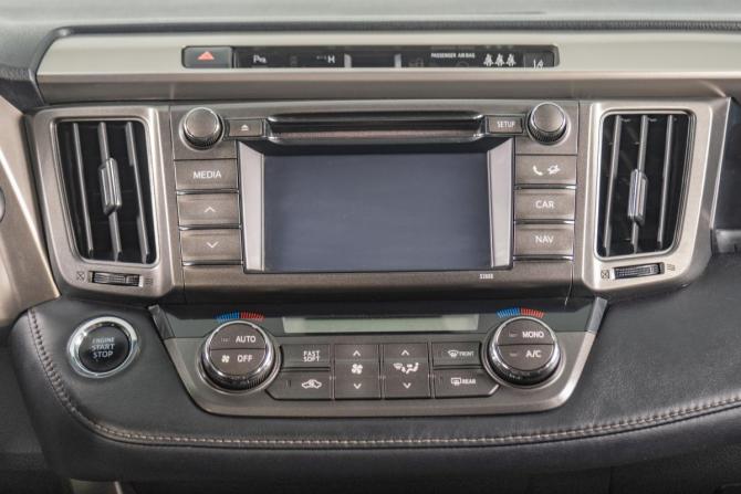 Toyota RAV4 IV (XA40) с пробегом 2013 года, цена 2 069 000 рублей, 250000 км, внедорожник, Автокод Объявления