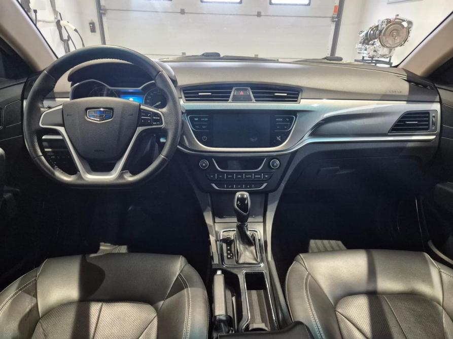 Geely Emgrand 7 I Рестайлинг Москва  - изображение 8