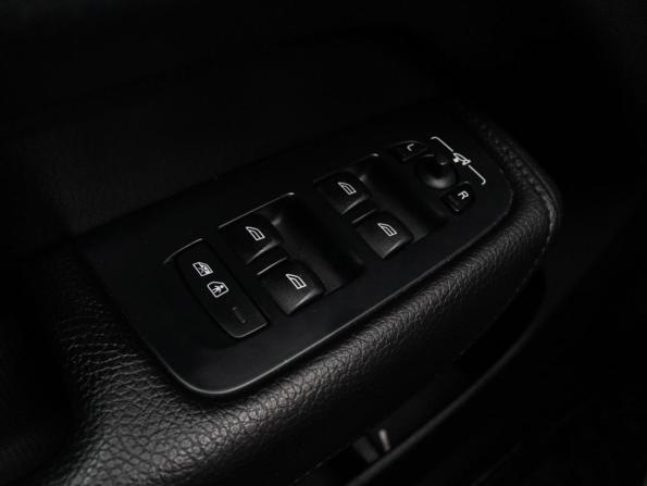 Volvo XC60 II с пробегом 2019 года, цена 3 500 000 рублей, 123788 км, внедорожник, Автокод Объявления