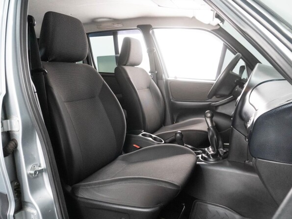 Chevrolet Niva I Рестайлинг с пробегом 2015 года, цена 799 000 рублей, 108903 км, внедорожник, Автокод Объявления