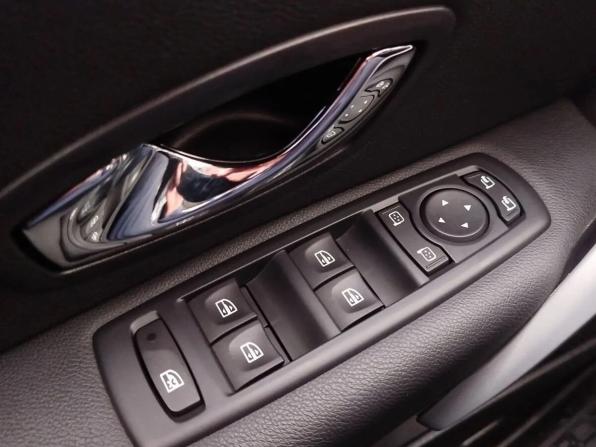 Renault Megane III Рестайлинг с пробегом 2012 года, цена 795 000 рублей, 124440 км, хэтчбек, Автокод Объявления