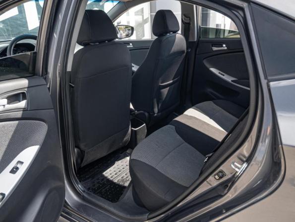 Hyundai Solaris I с пробегом 2013 года, цена 770 000 рублей, 241492 км, седан, Автокод Объявления