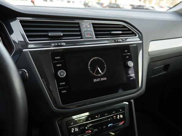 Volkswagen Tiguan II Рестайлинг с пробегом 2021 года, цена 3 068 000 рублей, 140095 км, внедорожник, Автокод Объявления