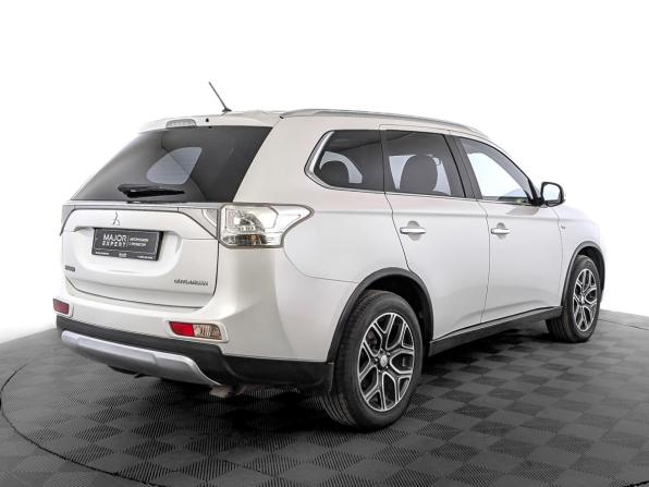Mitsubishi Outlander III Рестайлинг с пробегом 2014 года, цена 1 710 000 рублей, 210200 км, внедорожник, Автокод Объявления