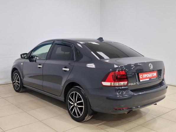 Volkswagen Polo V Рестайлинг с пробегом 2015 года, цена 930 000 рублей, 97098 км, седан, Автокод Объявления
