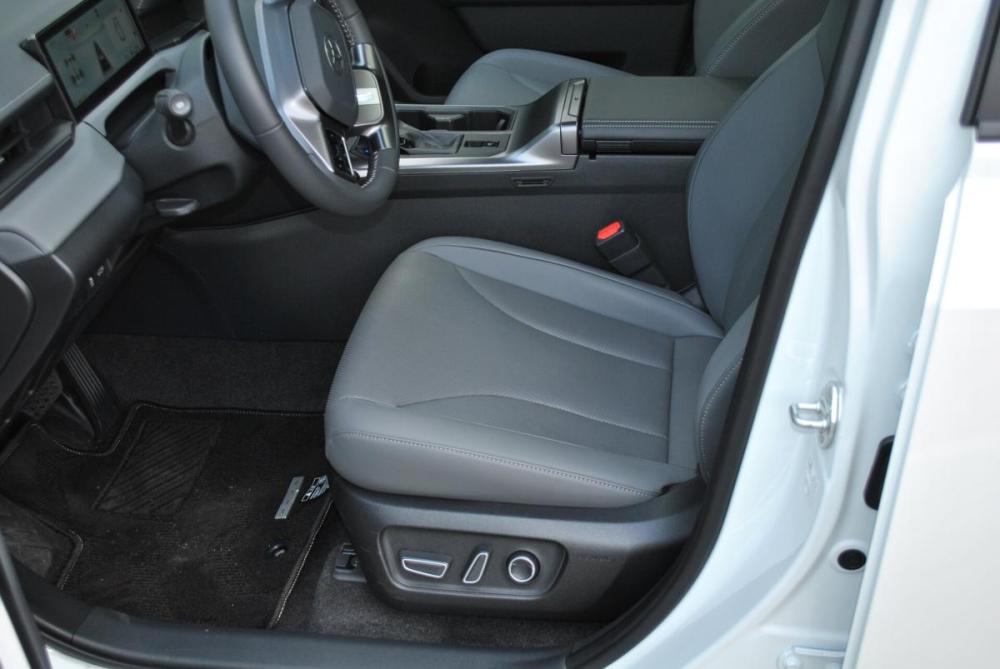 Toyota RAV4 VI (XA60) Москва  - изображение 11