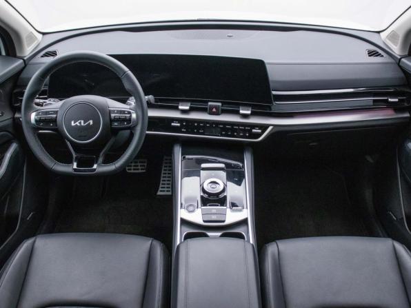 Kia Sportage V с пробегом 2025 года, цена 3 890 000 рублей, 7000 км, внедорожник, Автокод Объявления