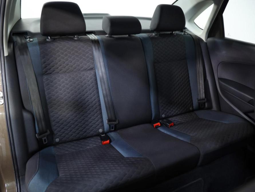 Volkswagen Polo V Рестайлинг Санкт-Петербург  - изображение 22