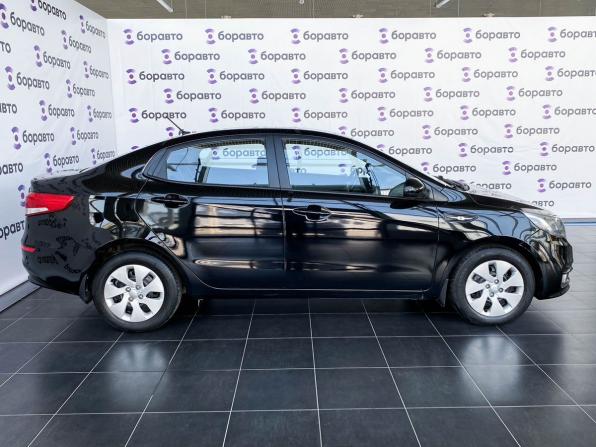Kia Rio III Рестайлинг с пробегом 2015 года, цена 990 000 рублей, 112761 км, седан, Автокод Объявления