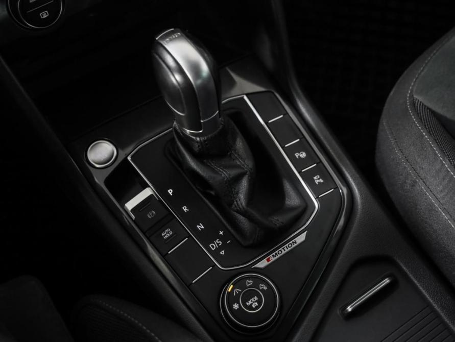 Volkswagen Tiguan II Санкт-Петербург  - изображение 18