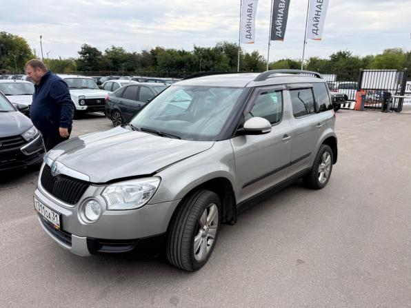 Skoda Yeti I с пробегом 2012 года, цена 711 765 рублей, 256000 км, внедорожник, Автокод Объявления