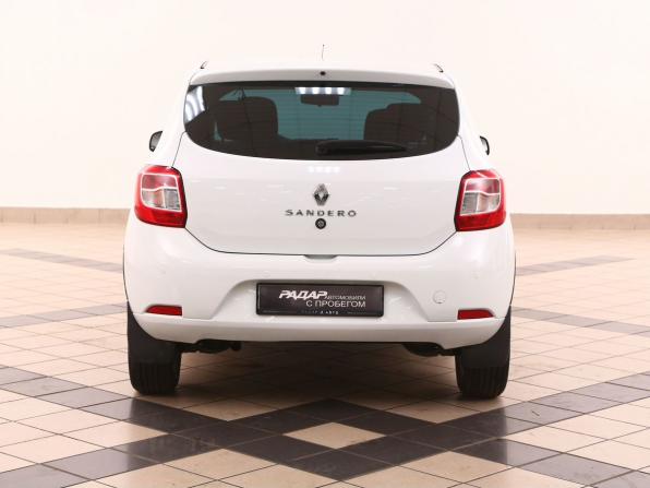 Renault Sandero II Рестайлинг с пробегом 2020 года, цена 871 000 рублей, 108000 км, хэтчбек, Автокод Объявления