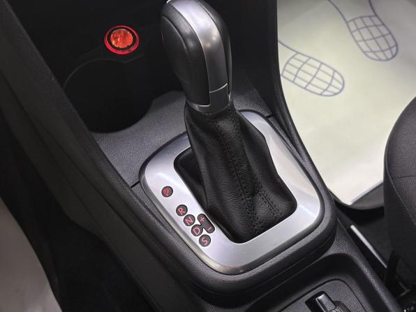 Volkswagen Polo V Рестайлинг с пробегом 2016 года, цена 1 399 000 рублей, 58254 км, седан, Автокод Объявления