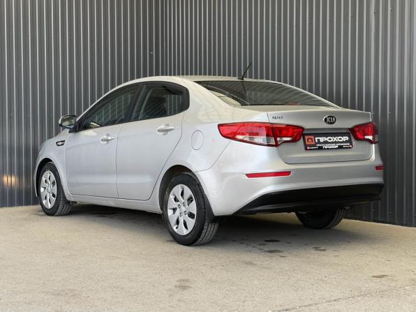 Kia Rio III Рестайлинг с пробегом 2016 года, цена 1 197 000 рублей, 69236 км, седан, Автокод Объявления