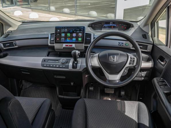 Honda Freed I Рестайлинг с пробегом 2012 года, цена 1 140 000 рублей, 114576 км, компактвэн, Автокод Объявления