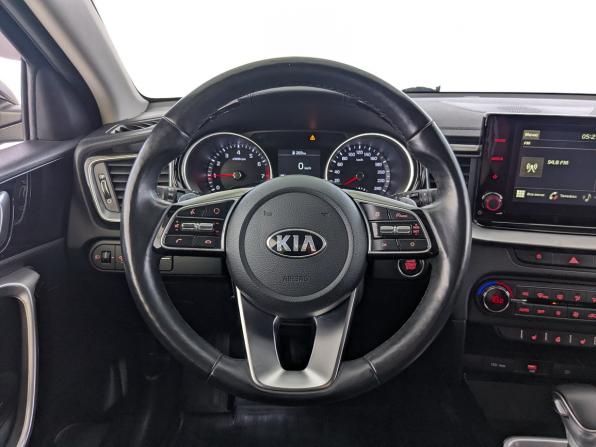 Kia Ceed III с пробегом 2020 года, цена 1 900 000 рублей, 88879 км, хэтчбек, Автокод Объявления