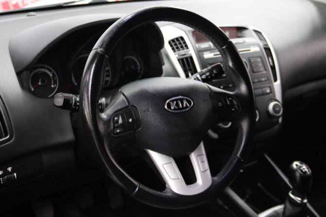 Kia Ceed I Рестайлинг с пробегом 2010 года, цена 775 170 рублей, 118044 км, хэтчбек, Автокод Объявления