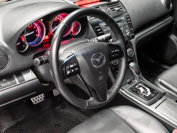 Mazda 6 II (GH) Рестайлинг с пробегом 2010 года, цена 950 000 рублей, 261252 км, седан, Автокод Объявления