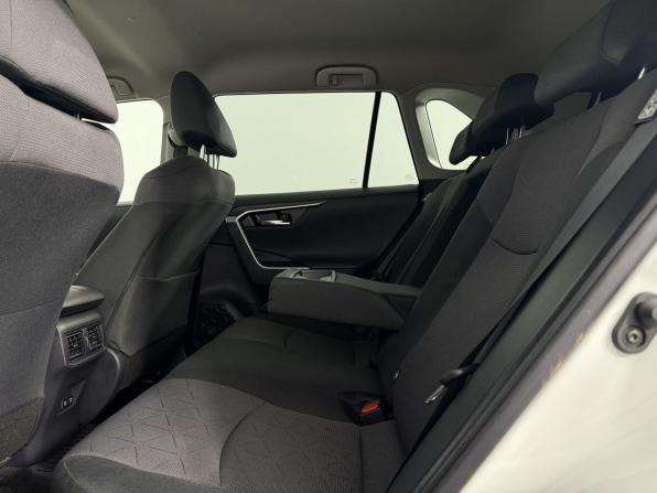 Toyota RAV4 V (XA50) с пробегом 2021 года, цена 3 150 000 рублей, 51032 км, внедорожник, Автокод Объявления