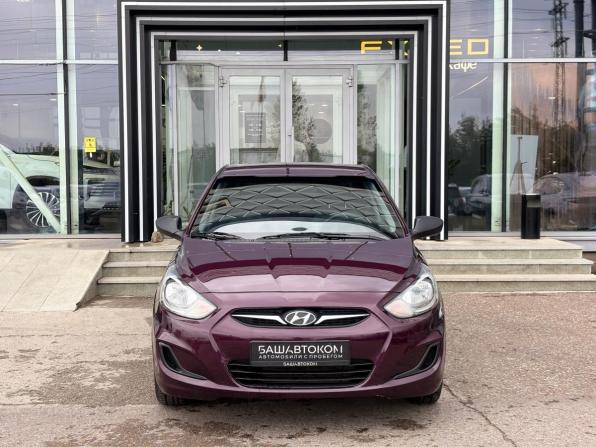Hyundai Solaris I с пробегом 2013 года, цена 850 000 рублей, 112833 км, седан, Автокод Объявления
