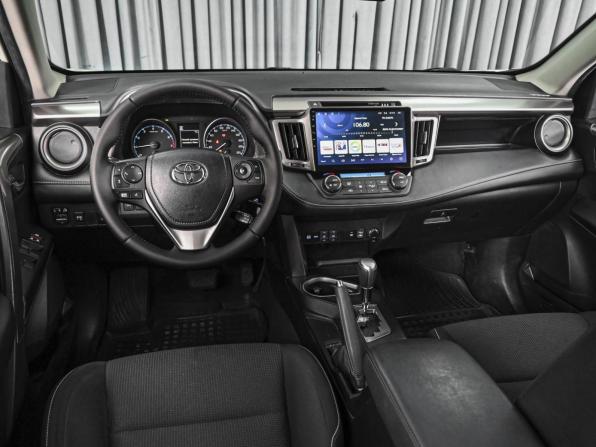 Toyota RAV4 IV (XA40) Рестайлинг с пробегом 2016 года, цена 2 379 000 рублей, 86625 км, внедорожник, Автокод Объявления