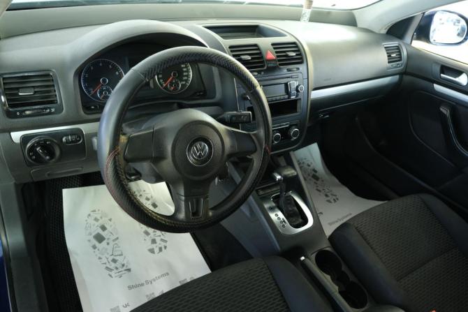 Volkswagen Jetta V с пробегом 2010 года, цена 639 000 рублей, 273000 км, седан, Автокод Объявления