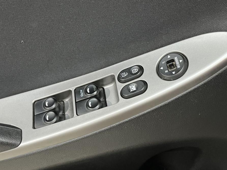 Hyundai Solaris I Рестайлинг Курск  - изображение 15