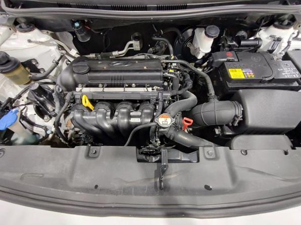 Hyundai Solaris I с пробегом 2014 года, цена 790 000 рублей, 136450 км, седан, Автокод Объявления