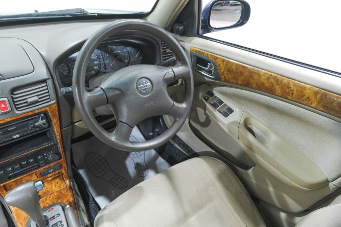 Nissan Bluebird Sylphy I (G10) с пробегом 2001 года, цена 399 000 рублей, 300000 км, седан, Автокод Объявления