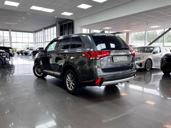 Mitsubishi Outlander III Рестайлинг 2 с пробегом 2017 года, цена 1 825 000 рублей, 144764 км, внедорожник, Автокод Объявления
