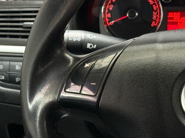 Fiat Linea с пробегом 2011 года, цена 499 000 рублей, 211878 км, седан, Автокод Объявления
