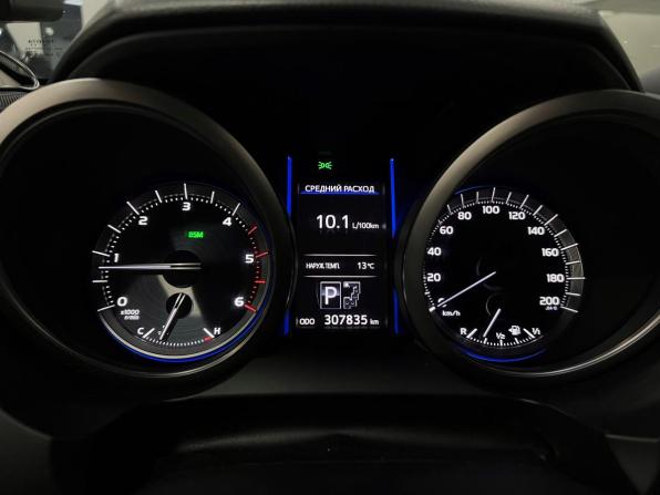 Toyota Land Cruiser Prado 150 Series Рестайлинг 1 с пробегом 2014 года, цена 3 780 000 рублей, 307833 км, внедорожник, Автокод Объявления