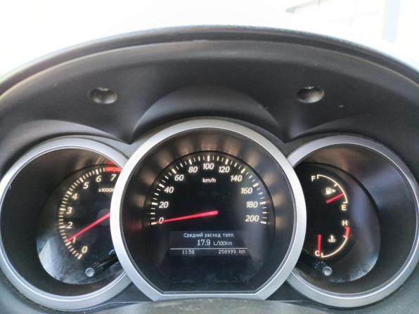 Suzuki Grand Vitara II Рестайлинг с пробегом 2010 года, цена 690 000 рублей, 258999 км, внедорожник, Автокод Объявления
