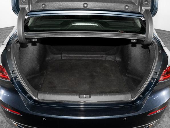 Honda Insight III с пробегом 2019 года, цена 2 000 000 рублей, 87728 км, седан, Автокод Объявления