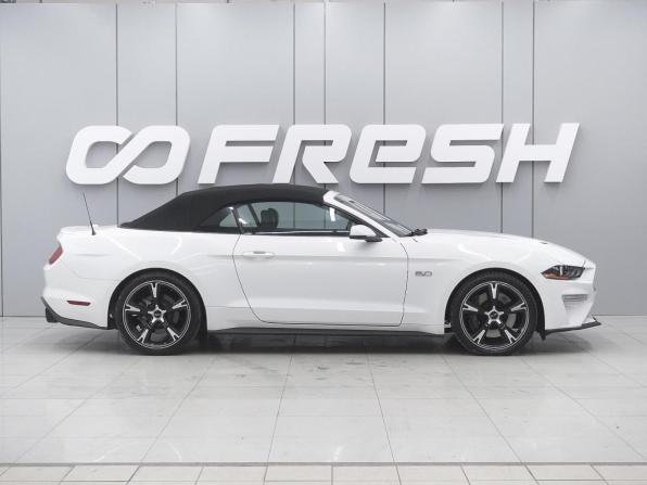 Ford Mustang VI Рестайлинг с пробегом 2019 года, цена 4 450 000 рублей, 80783 км, кабриолет, Автокод Объявления