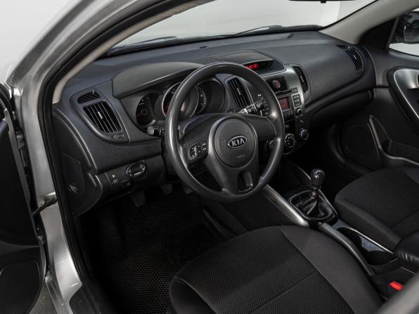 Kia Cerato II с пробегом 2011 года, цена 890 000 рублей, 88320 км, седан, Автокод Объявления