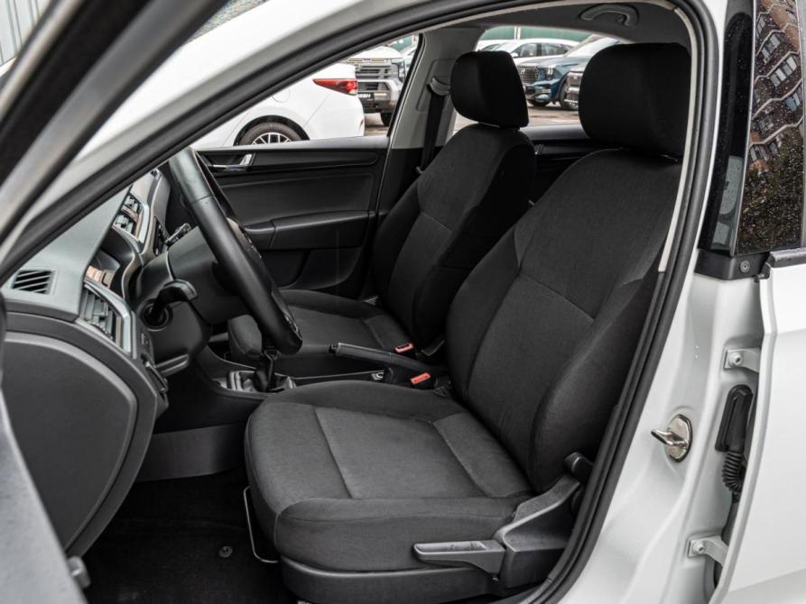 Skoda Rapid I Рестайлинг Краснодар  - изображение 10