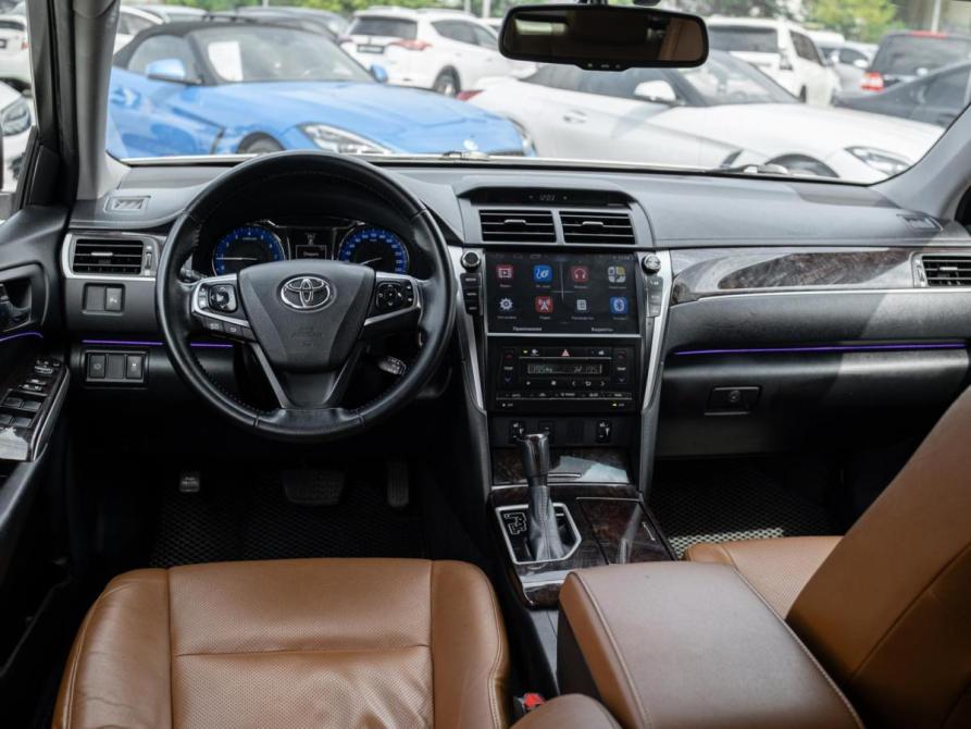 Toyota Camry VII (XV50) Рестайлинг Сочи  - изображение 7