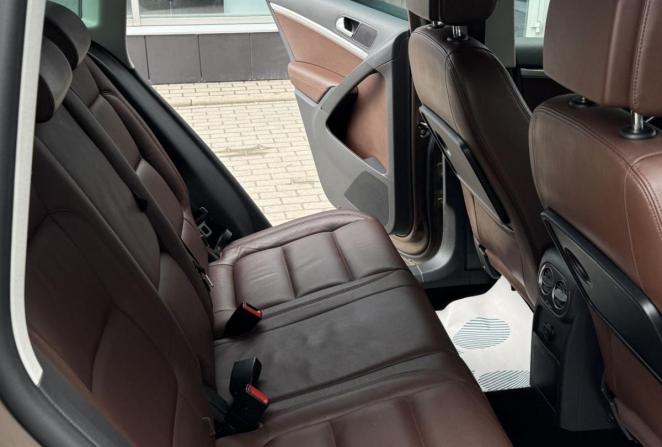 Volkswagen Tiguan I Рестайлинг с пробегом 2014 года, цена 1 450 000 рублей, 276932 км, внедорожник, Автокод Объявления