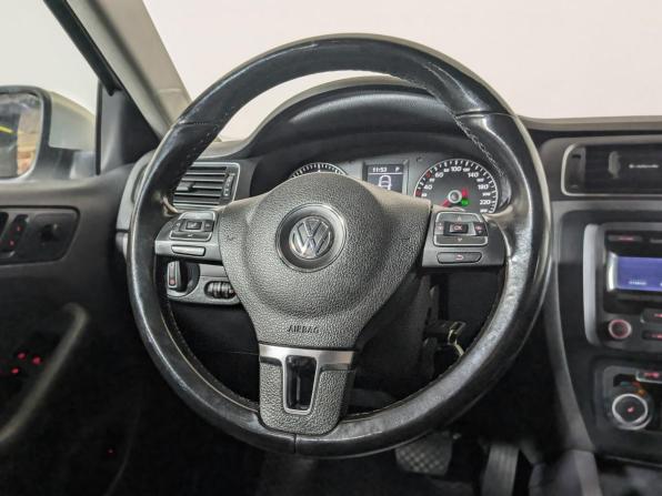 Volkswagen Jetta VI с пробегом 2011 года, цена 899 900 рублей, 222000 км, седан, Автокод Объявления