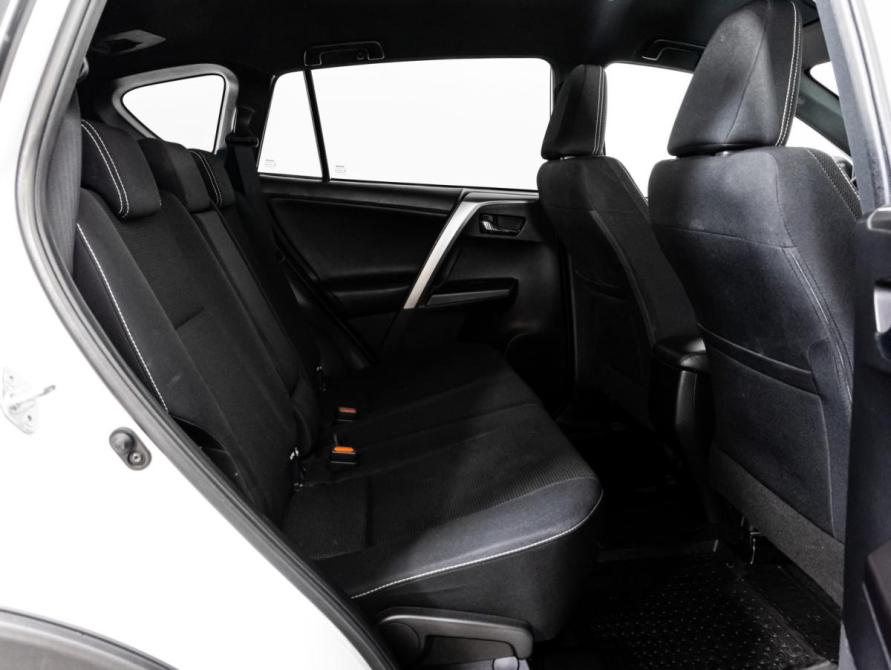Toyota RAV4 IV (XA40) Рестайлинг Санкт-Петербург  - изображение 19