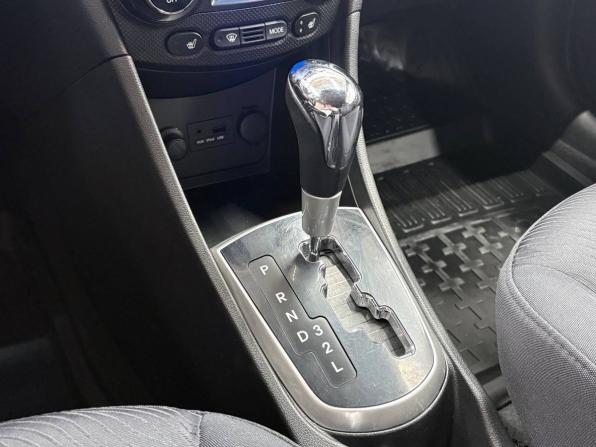 Hyundai Solaris I с пробегом 2013 года, цена 879 900 рублей, 156000 км, седан, Автокод Объявления