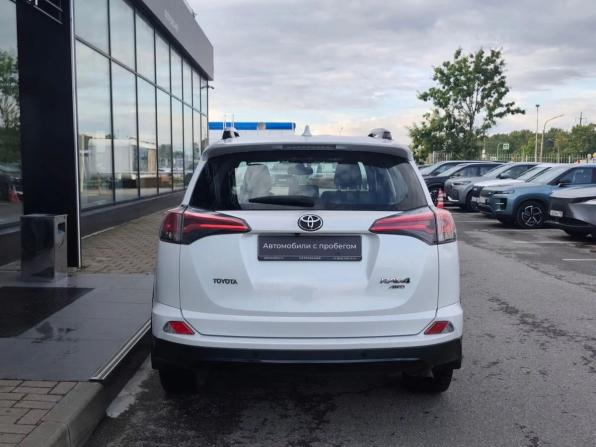 Toyota RAV4 IV (XA40) Рестайлинг с пробегом 2018 года, цена 2 175 000 рублей, 117001 км, внедорожник, Автокод Объявления