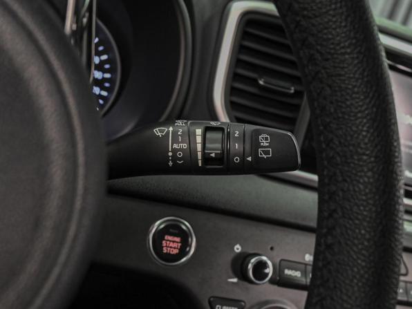 Kia Sportage IV Рестайлинг с пробегом 2018 года, цена 2 439 000 рублей, 98697 км, внедорожник, Автокод Объявления