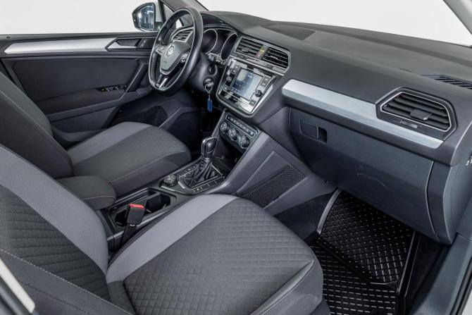Volkswagen Tiguan II с пробегом 2018 года, цена 2 391 000 рублей, 107995 км, внедорожник, Автокод Объявления
