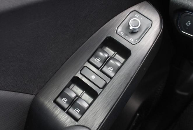 Haval Jolion I Рестайлинг с пробегом 2023 года, цена 1 724 000 рублей, 93455 км, внедорожник, Автокод Объявления