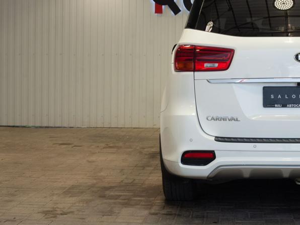 Kia Carnival III с пробегом 2020 года, цена 3 300 000 рублей, 109030 км, минивэн, Автокод Объявления