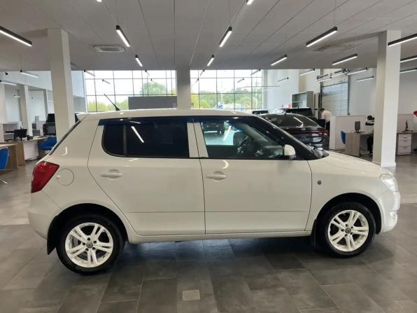 Skoda Fabia II Рестайлинг с пробегом 2012 года, цена 569 000 рублей, 311171 км, хэтчбек, Автокод Объявления